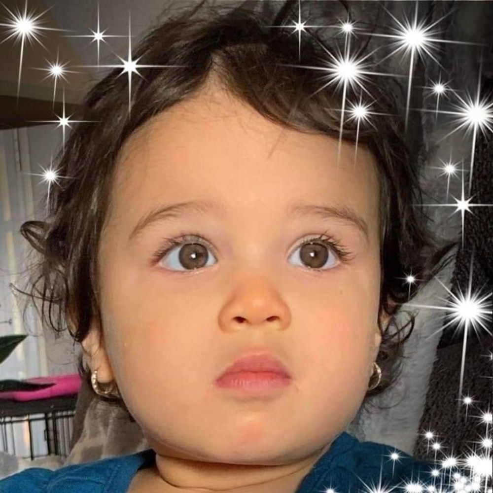 Meet your Posher, Mila